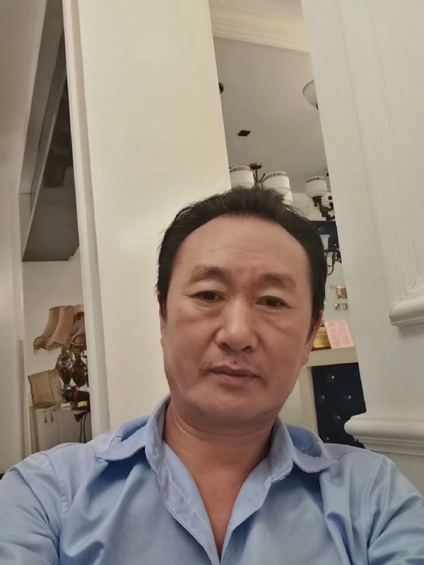 青松的第一张照片--温州王婆说媒